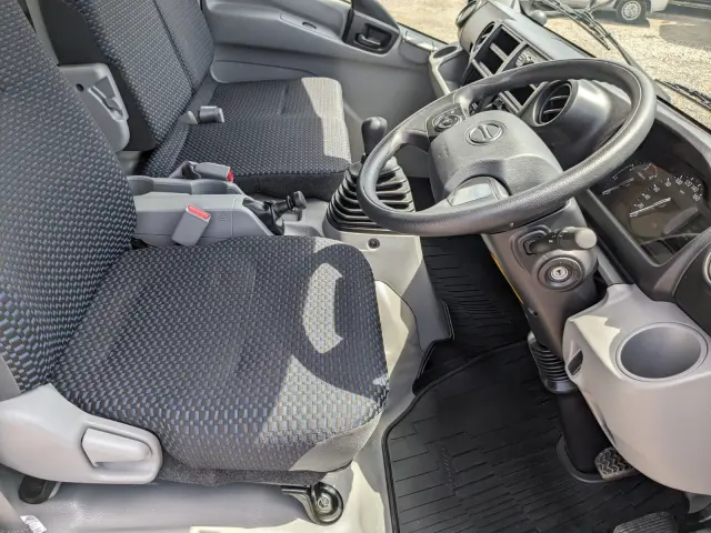 日野 デュトロ 2KG-XZU712M(2WD)の写真36
