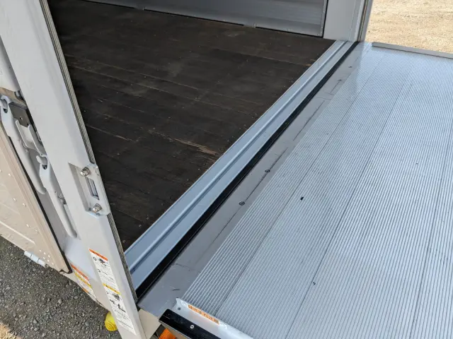 三菱 ファイター 2KG-FK65F(2WD)の写真13
