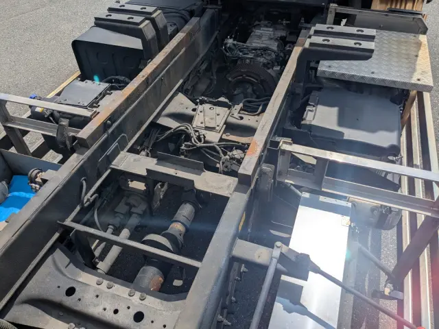 日野 プロフィア 2DG-FS1AJA(6x4)の写真25
