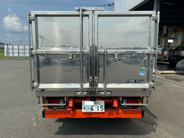いすゞ エルフ TPG-NJR85AD(2WD)の写真8