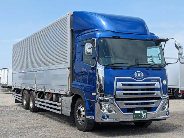 UD クオン 2PG-CD5CA(6x2)の写真3