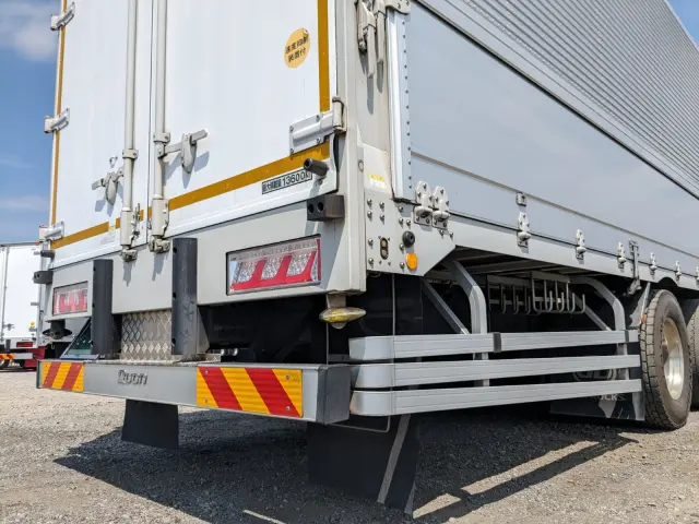 UD クオン 2PG-CD5CA(6x2)の写真7