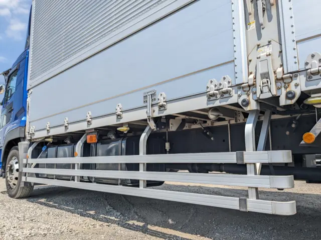 UD クオン 2PG-CD5CA(6x2)の写真26