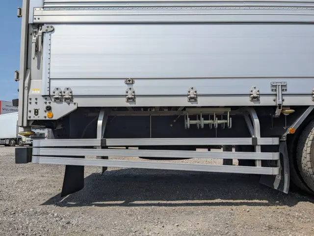 UD クオン 2PG-CD5CA(6x2)の写真29