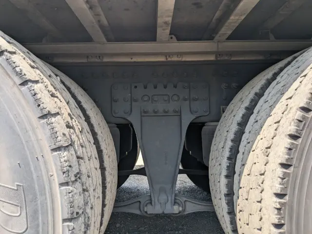 UD クオン 2PG-CD5CA(6x2)の写真30