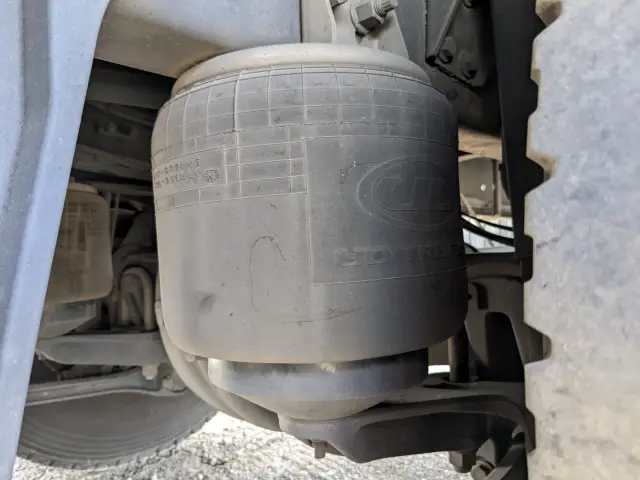 UD クオン 2PG-CD5CA(6x2)の写真33