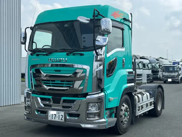 いすゞ ギガ QKG-EXD52BD(2WD)の写真1
