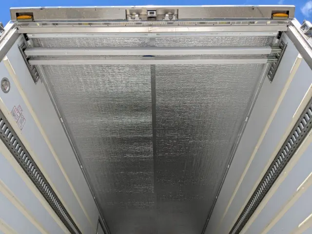 日野 レンジャー 2KG-FC2ABG(2WD)の写真12