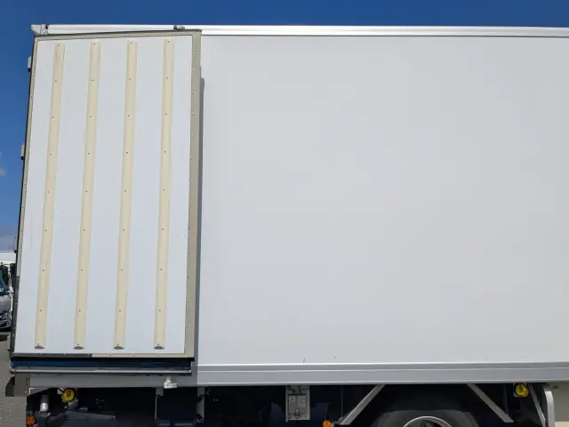 日野 レンジャー 2KG-FC2ABG(2WD)の写真32