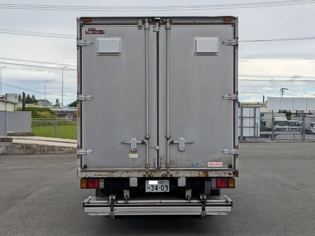 いすゞ エルフ SKG-NPR85AN(2WD)の写真8