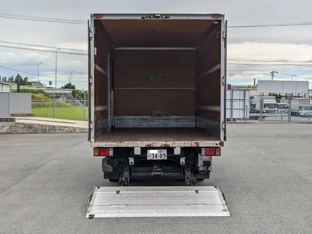 いすゞ エルフ SKG-NPR85AN(2WD)の写真31