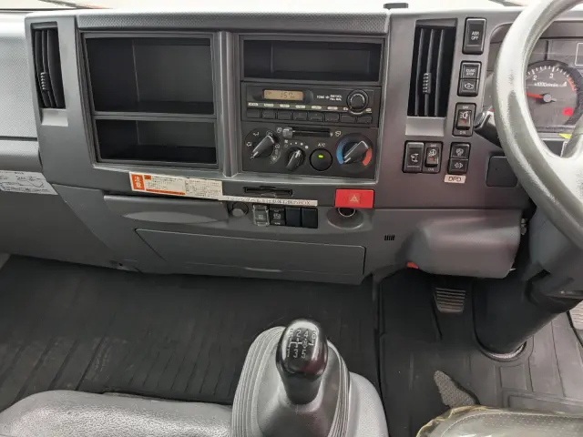 いすゞ エルフ SKG-NPR85AN(2WD)の写真36