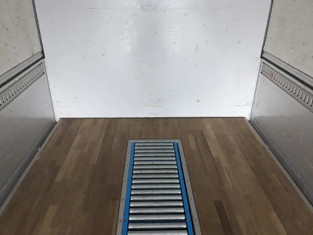 三菱 スーパーグレート QKG-FS54VZ(8x4)の写真22