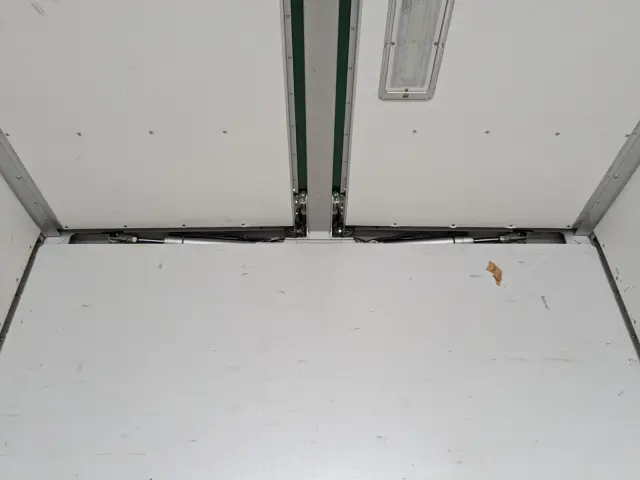 三菱 スーパーグレート QKG-FS54VZ(8x4)の写真23