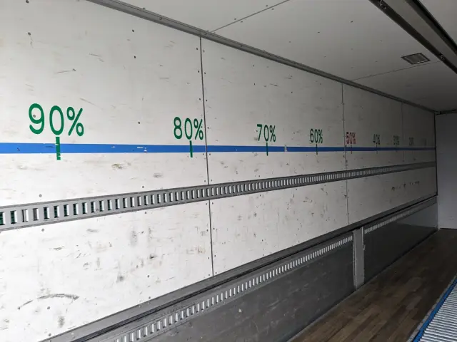 三菱 スーパーグレート QKG-FS54VZ(8x4)の写真26