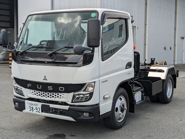 三菱 キャンター 2RG-FBAV0(2WD)の写真1