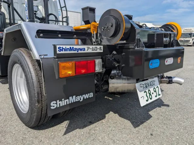 三菱 キャンター 2RG-FBAV0(2WD)の写真6