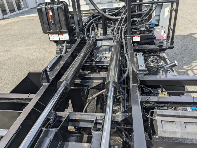 三菱 キャンター 2RG-FBAV0(2WD)の写真23