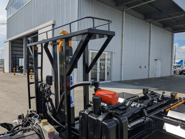 三菱 キャンター 2RG-FBAV0(2WD)の写真33