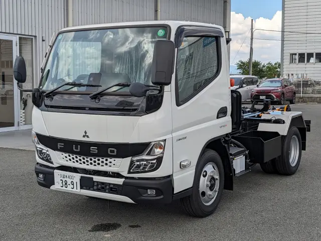 三菱 キャンター 2RG-FBAV0(2WD)の写真1