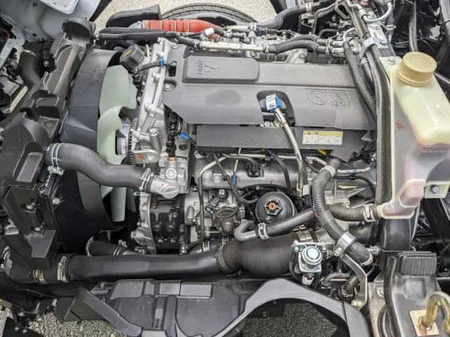 三菱 キャンター 2RG-FBAV0(2WD)の写真32