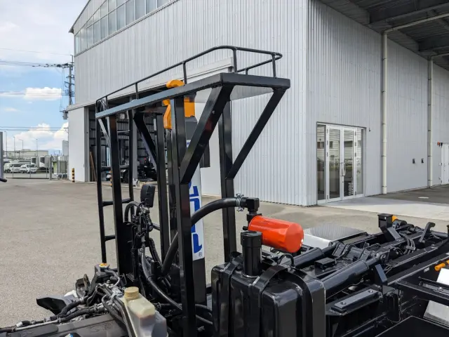 三菱 キャンター 2RG-FBAV0(2WD)の写真33