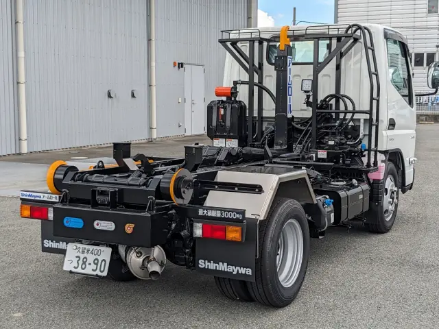 三菱 キャンター 2RG-FBAV0(2WD)の写真5