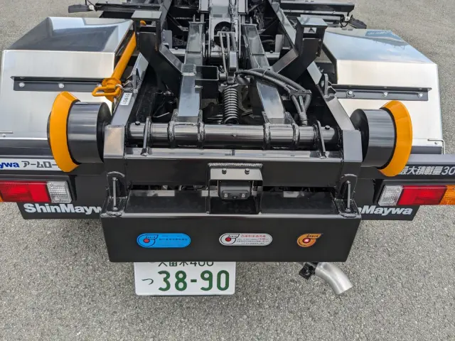 三菱 キャンター 2RG-FBAV0(2WD)の写真15