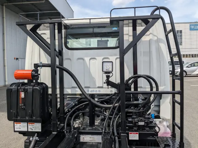 三菱 キャンター 2RG-FBAV0(2WD)の写真24