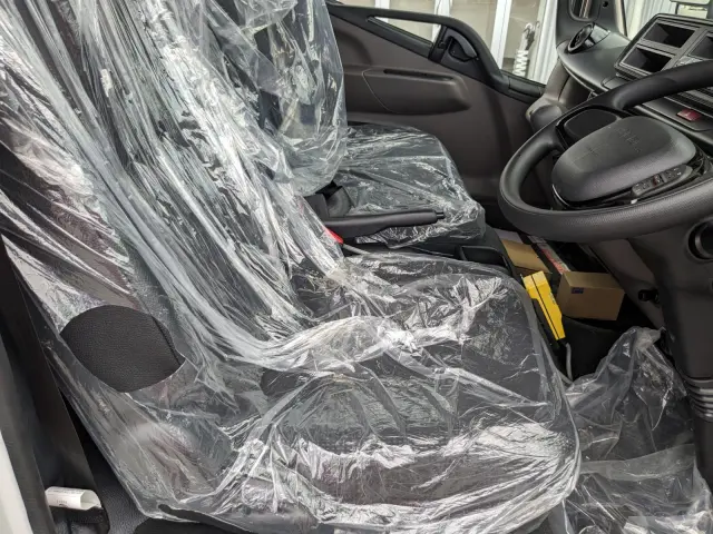 三菱 キャンター 2RG-FBAV0(2WD)の写真29