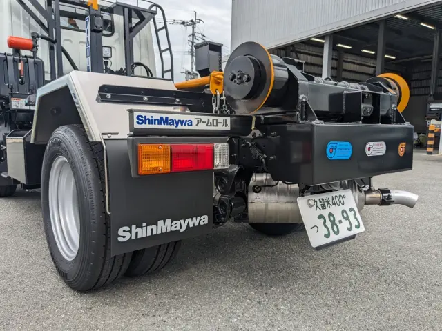 三菱 キャンター 2RG-FBAV0(2WD)の写真6