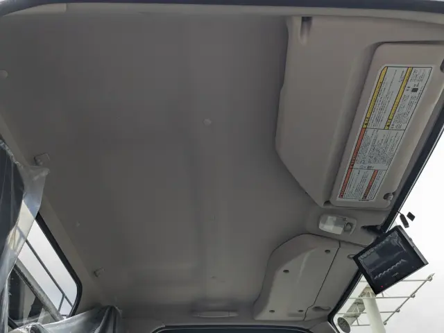 三菱 キャンター 2RG-FBAV0(2WD)の写真24