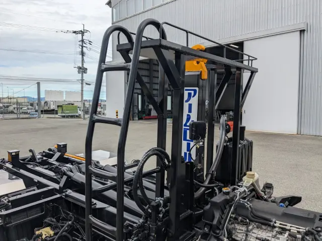 三菱 キャンター 2RG-FBAV0(2WD)の写真35