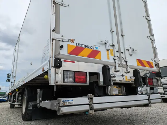 日野 レンジャー 2KG-FD2ABG(2WD)の写真7