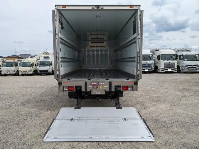 日野 レンジャー 2KG-FD2ABG(2WD)の写真11