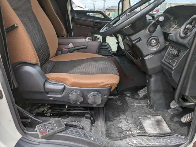 日野 レンジャー 2KG-FD2ABG(2WD)の写真38