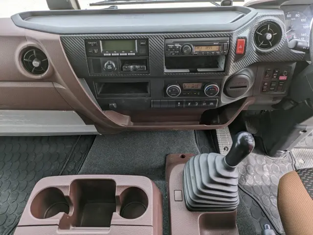 日野 レンジャー 2KG-FD2ABG(2WD)の写真41