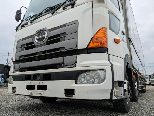 日野 プロフィア QKG-FW1EXBG(8x4)の写真5