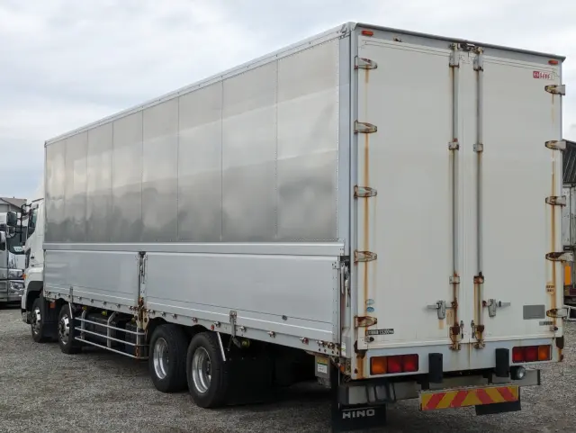 日野 プロフィア QKG-FW1EXBG(8x4)の写真6