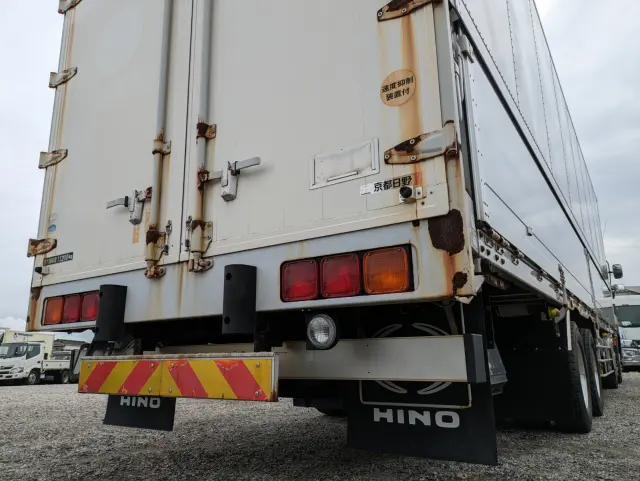 日野 プロフィア QKG-FW1EXBG(8x4)の写真9