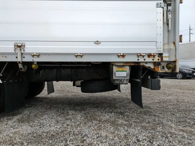 日野 プロフィア QKG-FW1EXBG(8x4)の写真21