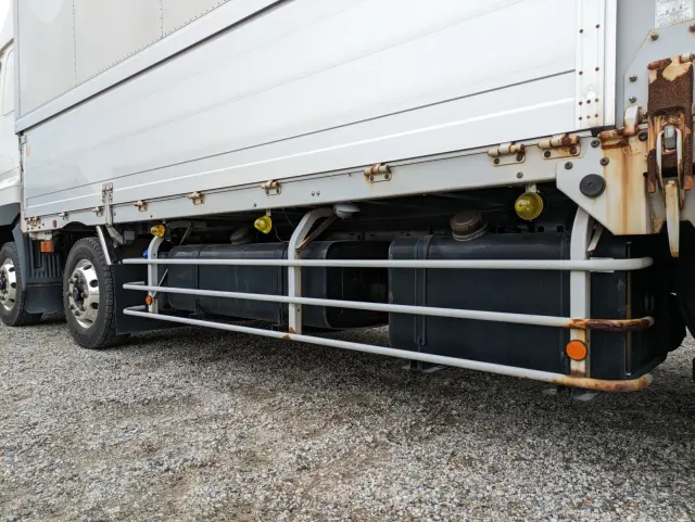 日野 プロフィア QKG-FW1EXBG(8x4)の写真25