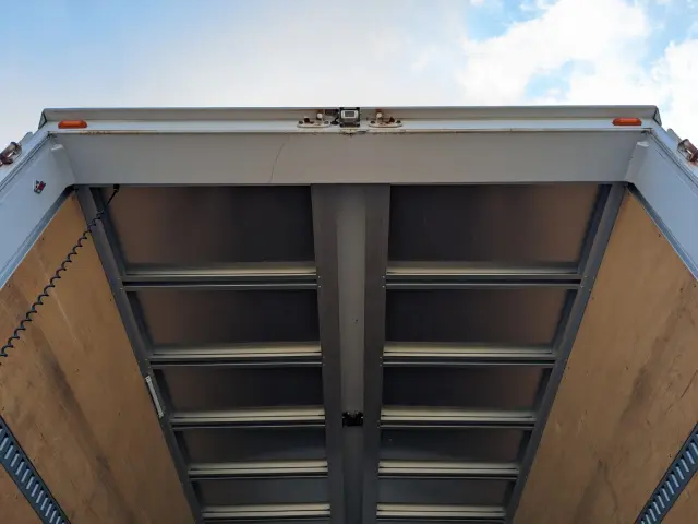 日野 レンジャー 2PG-FD2ABG(2WD)の写真15