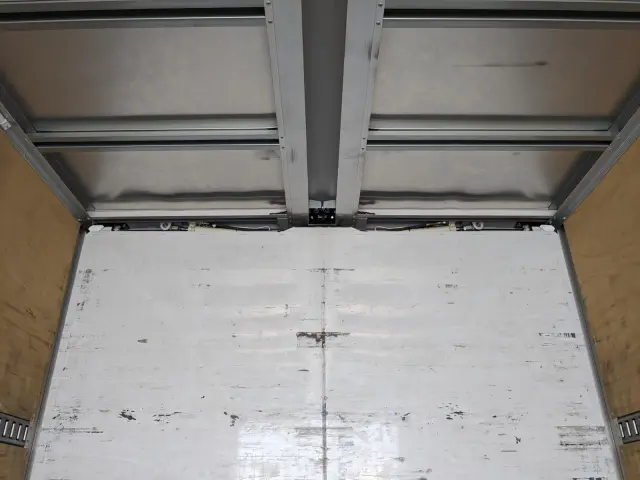 日野 レンジャー 2PG-FD2ABG(2WD)の写真19