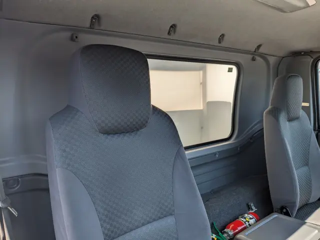 いすゞ フォワード TKG-FRR90S2(2WD)の写真41