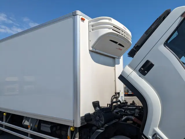 いすゞ フォワード TKG-FRR90S2(2WD)の写真48