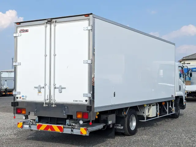 いすゞ フォワード TKG-FRR90S2(2WD)の写真5