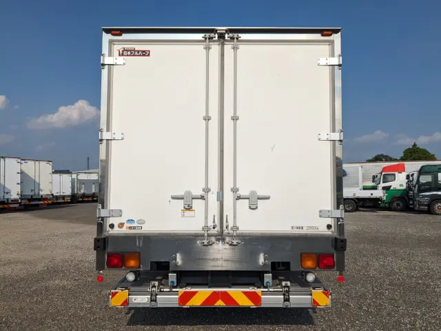 いすゞ フォワード TKG-FRR90S2(2WD)の写真6