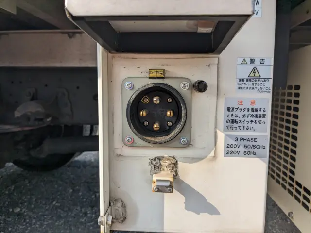 いすゞ フォワード TKG-FRR90S2(2WD)の写真37