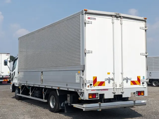 三菱 ファイター 2KG-FK61F(2WD)の写真4